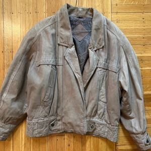 Jaqueline Ferrar brown leather bomber